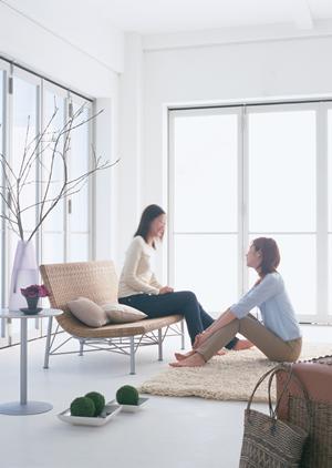 コードレステーブルランプで空間を演出